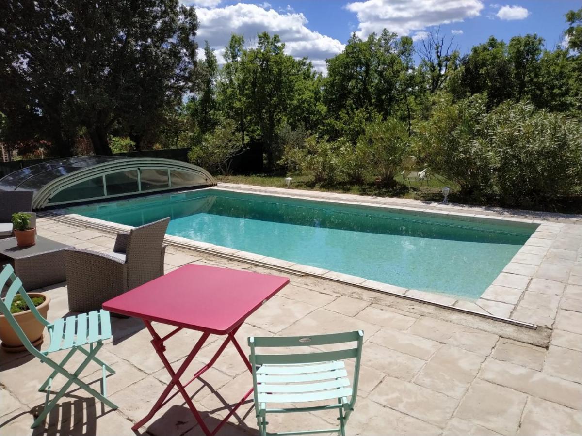 Bed and Breakfast Lou Pebre D'Ai Régusse Zewnętrze zdjęcie